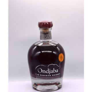 Ondjaba Gravino Namibia Triple Grain Whisky 46 % vol. alc.